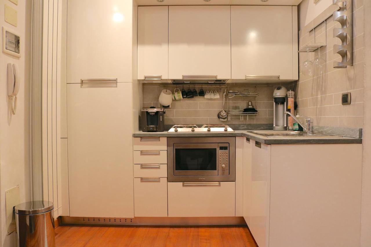 Charming Apartment In The Navigli District - 4 People Milano Esterno foto