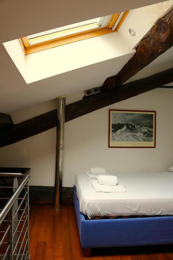 Charming Apartment In The Navigli District - 4 People Milano Esterno foto